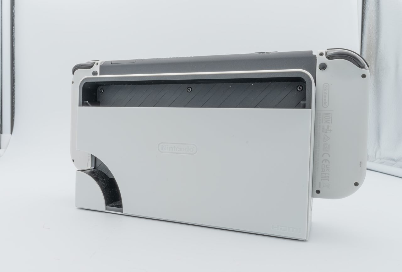 Nintendo Nintendo Switch(有機ELモデル)ホワイト HEG-S-KAAAA